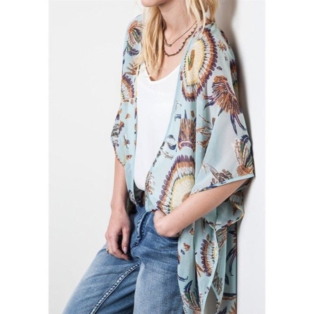Umgee Muticolors Feathers Print Open Knit Kimono